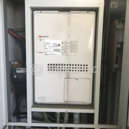 施工前の暖房熱源機（GTH-2434AWX3H-H）