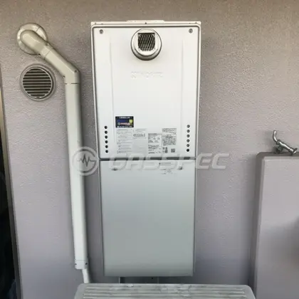 施工後の給湯器（ノーリツ GT-C2462SAWX-T-2 BL）
