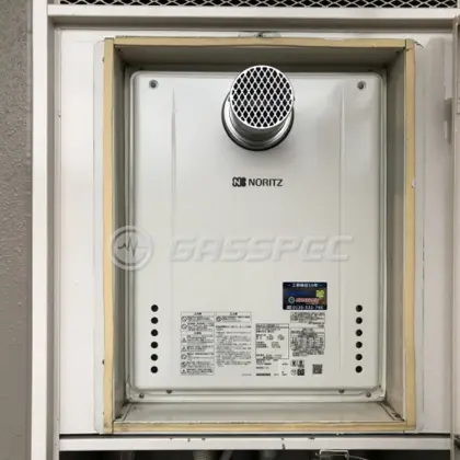 施工後の給湯器（ノーリツ GT-2460SAWX-T-2 BL）