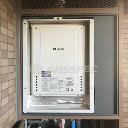 施工後の給湯器（ノーリツ GT-2060SAWX-H-2 BL）