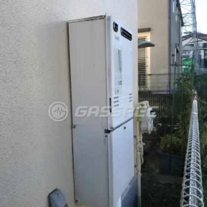施工前の給湯器（GT-2427AWX）