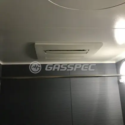施工前の浴室乾燥機（FY-28UST1）