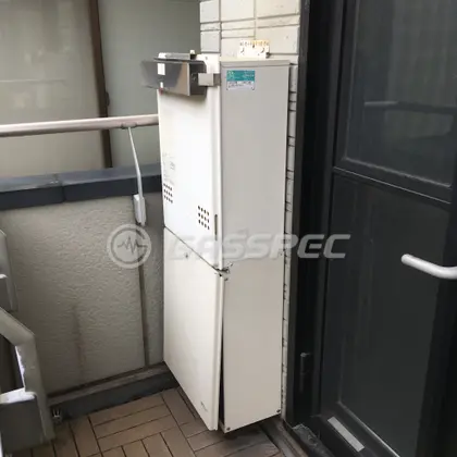 施工前の給湯器（GT-2422SAWX）