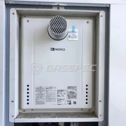 施工後の給湯器（ノーリツ GT-2460SAWX-T-2 BL）