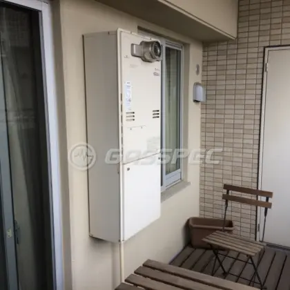 施工前の暖房熱源機（RUFH-K2400SAT2-6）