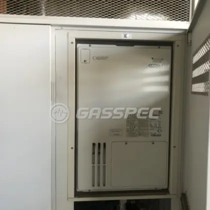 施工前の暖房熱源機（GH-SD245ZU-TG）