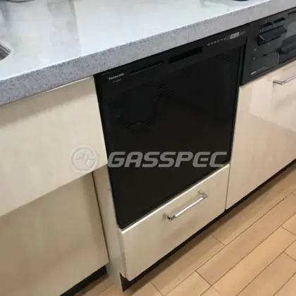 施工後のビルトイン食洗機（パナソニック NP-45RS9K）