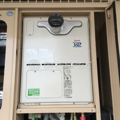 施工後の給湯器（リンナイ RVD-A2400AT2-3(A)）