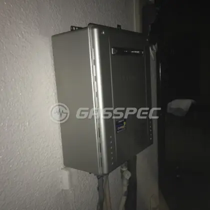 施工後の給湯器（ノーリツ GT-C2462SAWX-2 BL）