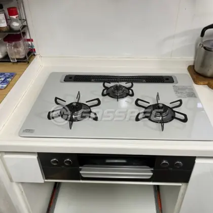 施工後のビルトインガスコンロ（パロマ PD-819WS-75CV）