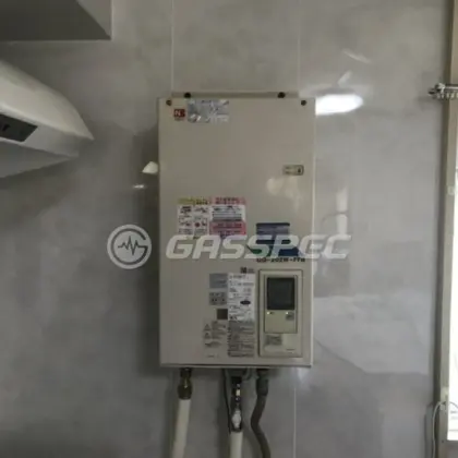 施工前の給湯器（GQ-202W-FFB）