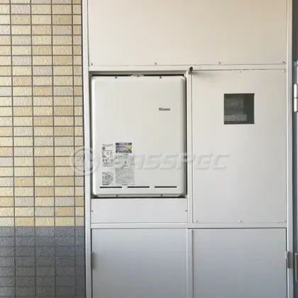 施工後の給湯器（リンナイ RUF-A2405SAU(B)）