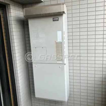 施工前の暖房熱源機（AT-4200ARS2SW3Q）