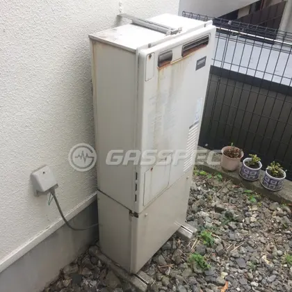 施工前の暖房熱源機（AT-4200ARSSW6Q）