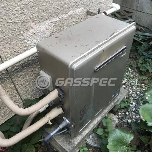 交換前の給湯器（リンナイ RFS-E2003SA）