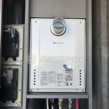施工後の給湯器（ノーリツ GT-2460SAWX-T-2 BL）