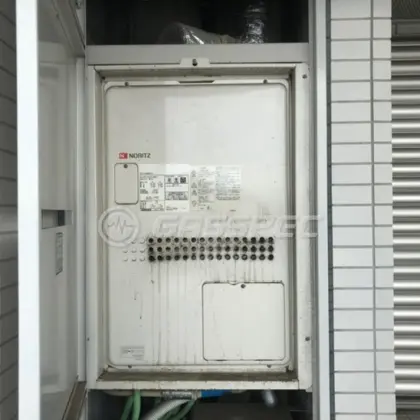 施工前の暖房熱源機（GTH-2434AWX3H-H）
