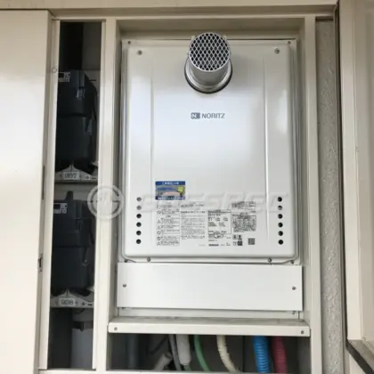 施工後の給湯器（ノーリツ GT-2460SAWX-T-2 BL）