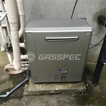 施工後の給湯器（ノーリツ GT-C2062SARX-2 BL）