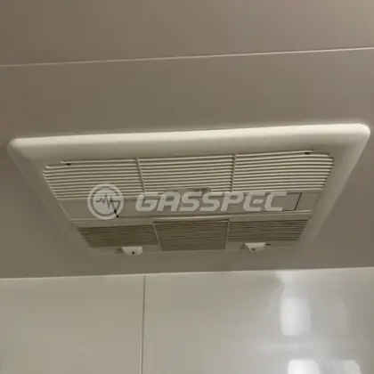 施工前の浴室乾燥機（BBD-3304ACSK-J3M）