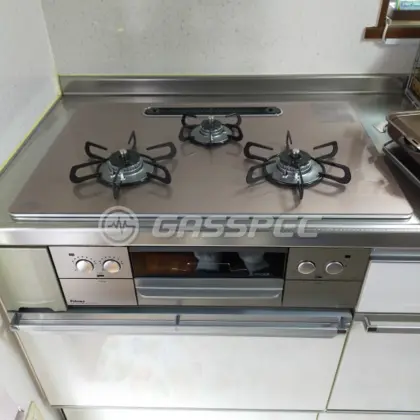 施工後のビルトインガスコンロ（パロマ PD-862WS-U75GP）