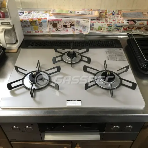 交換後のビルトインガスコンロ（リンナイ RHS31W32L24RSTW）