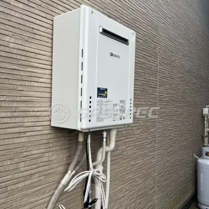 施工後の給湯器（ノーリツ GT-2460AWX-2 BL）