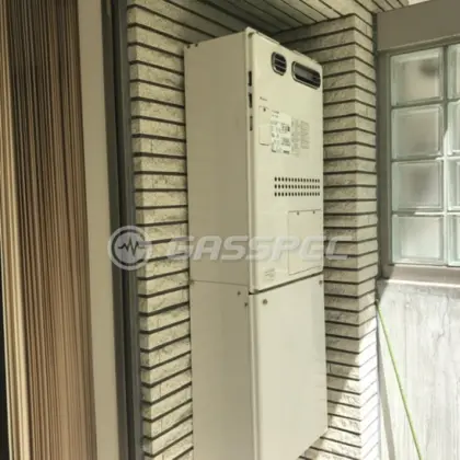 施工前の暖房熱源機（GTH-2417AWX3H）