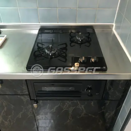 施工後のビルトインガスコンロ（パロマ PD-N202BG）