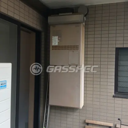 施工前の暖房熱源機（GTH-2401AWXH-L）