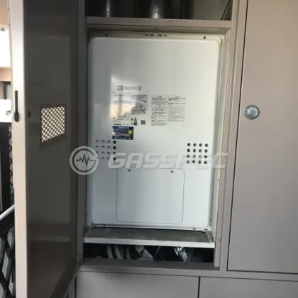 施工後の暖房熱源機（ノーリツ GTH-2454AW3H-H BL）