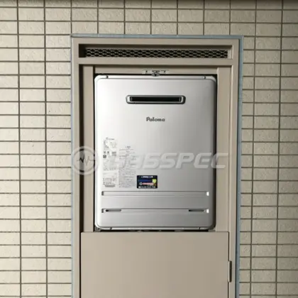 施工後の給湯器（パロマ FH-2423SAWL）