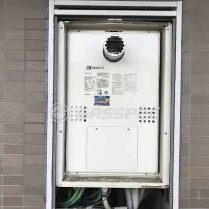 施工後の暖房熱源機（ノーリツ GTH-2454AW3H-T BL）
