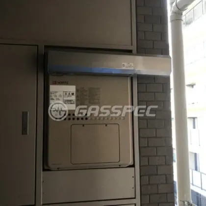 施工前の暖房熱源機（GTH-2427AWX3H）
