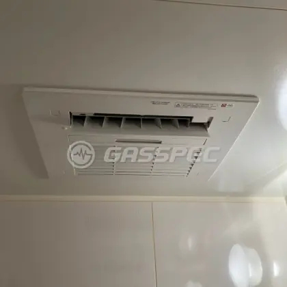 施工後の浴室乾燥機（リンナイ RBH-C4101K3P）