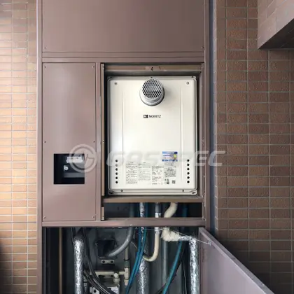 施工後の給湯器（ノーリツ GT-2460SAWX-T-2 BL）
