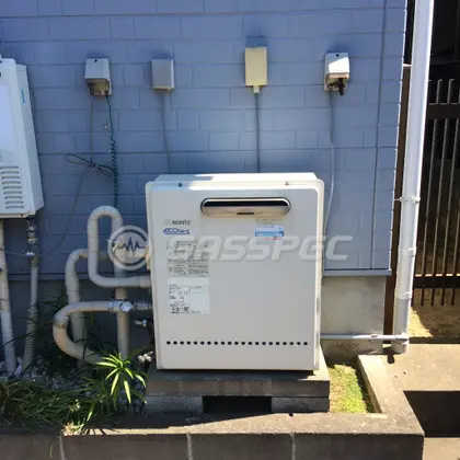 施工前の給湯器（GRQ-C2432AX）