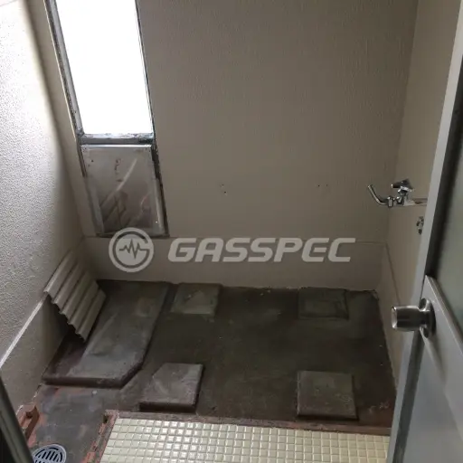 交換前の給湯器