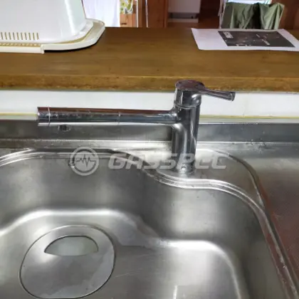 施工前の水栓・蛇口（TKS05304J）