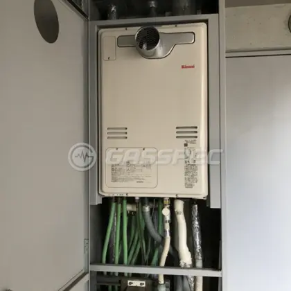 施工後の暖房熱源機（リンナイ RUFH-A2400SAT2-3）