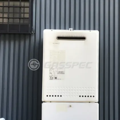 施工前の給湯器（GT-2428SAWX）