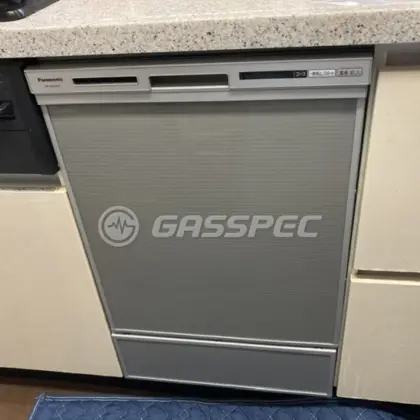 施工後のビルトイン食洗機（パナソニック NP-45VD9S）