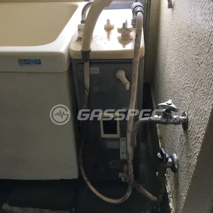 施工前の給湯器（RBF-SBN-FX-L-T）