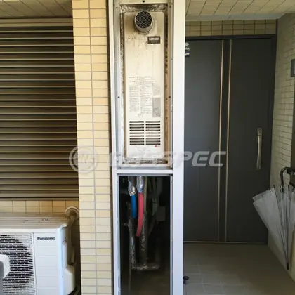 施工前の暖房熱源機（AT-4299ACSAW3Q）