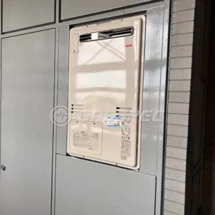 施工後の暖房熱源機（リンナイ RUFH-A1610AW）