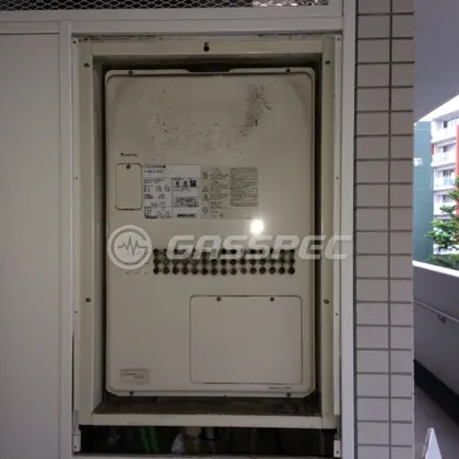 施工前の暖房熱源機（GTH-2417SAWX3H-H）