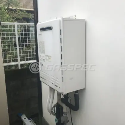施工前の給湯器（GT-2050AWX）