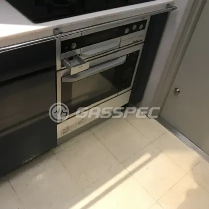 施工前のオーブンレンジ（RBR-U13E）