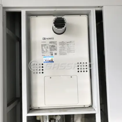 施工後の暖房熱源機（ノーリツ GTH-2454AW3H-T BL）