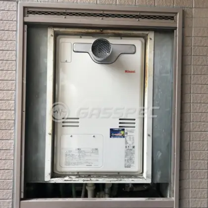 施工後の暖房熱源機（リンナイ RUFH-A2400AT2-3）